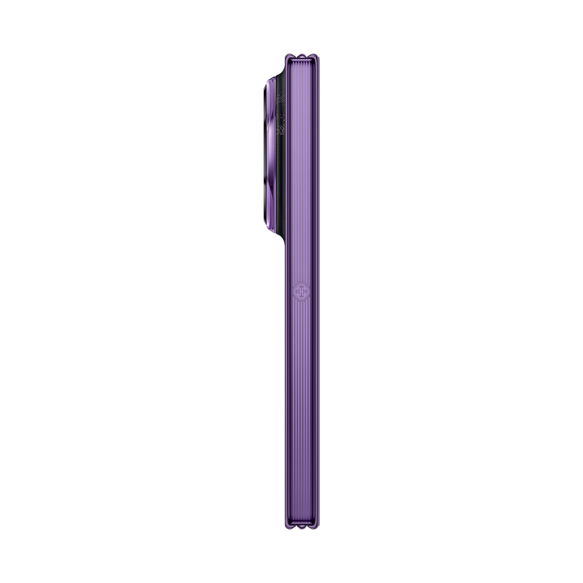 HUAWEI Mate XT 2 ULTIMATE DESIGN in Brocade Purple — folded left edge